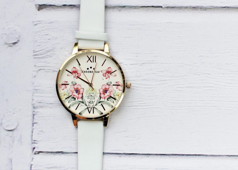 These Are The Best Ways Women Can Wear Watches